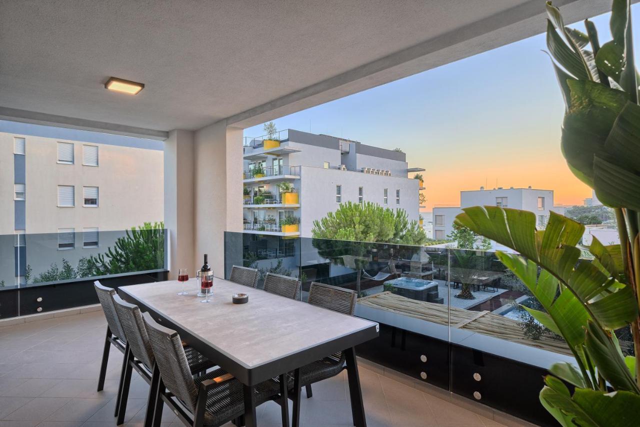 Liberty Living Apartments Сплит Экстерьер фото